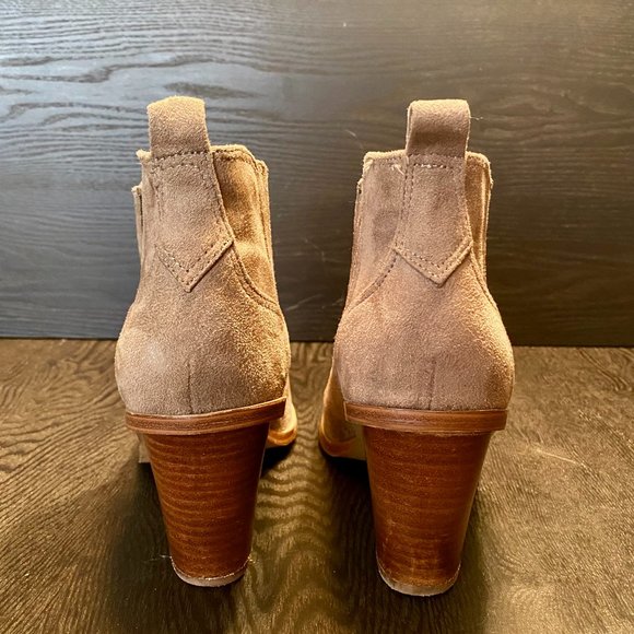 Nine West Booties size 8 - Picture 5 of 5